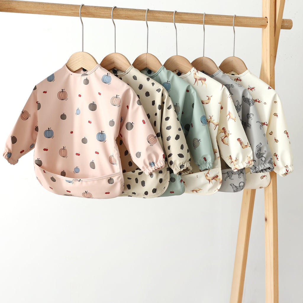 Cute Baby Bib Reverse Dressing