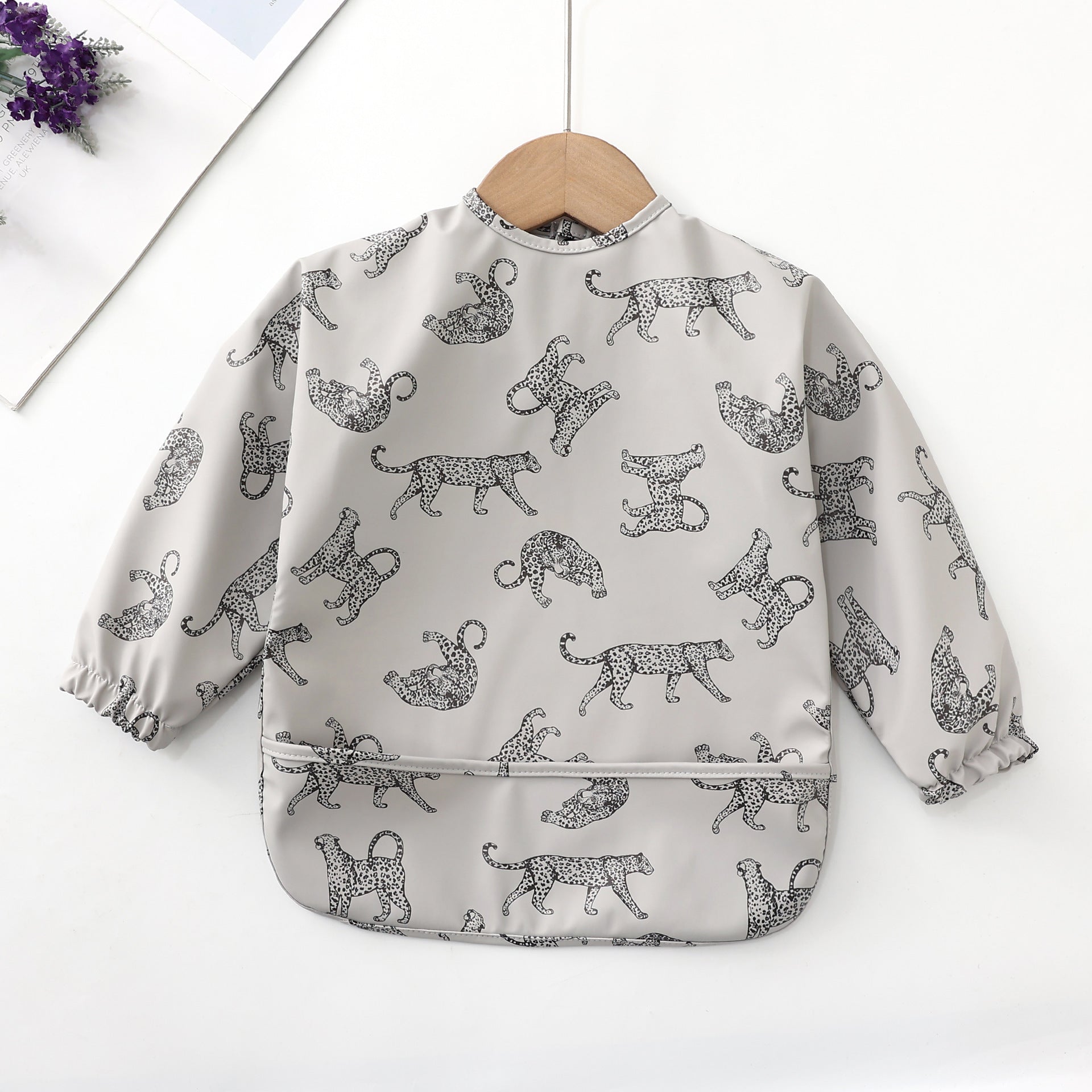 Cute Baby Bib Reverse Dressing