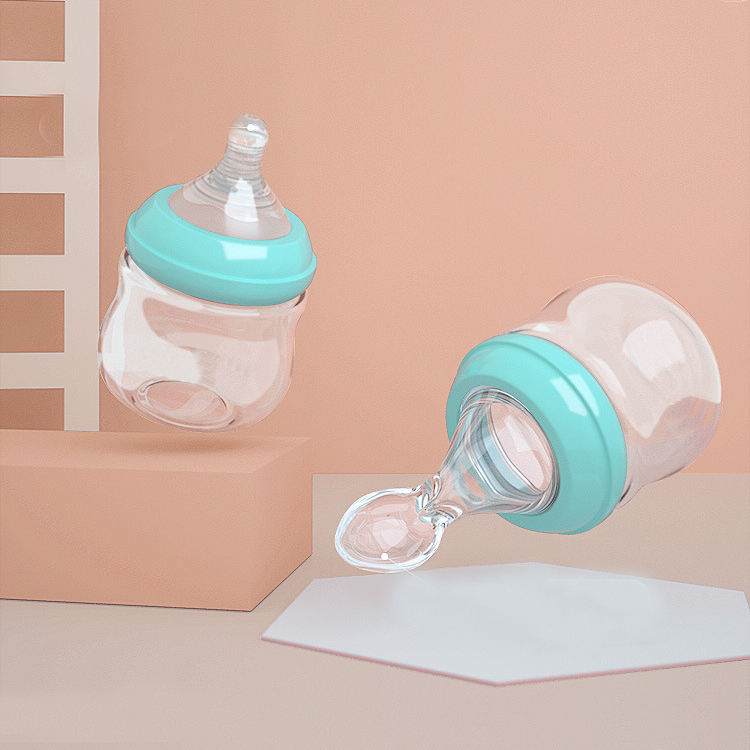 Gentle Feeding Spoon Bottle for Easy Baby Mealtimes