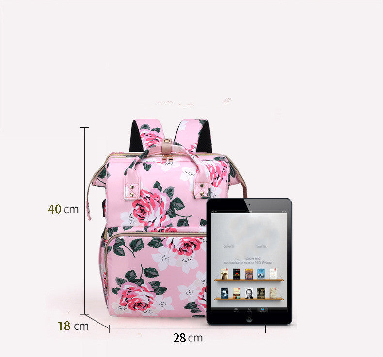 Mosquito Proof Mommy Bag with Spacious Foldable Design